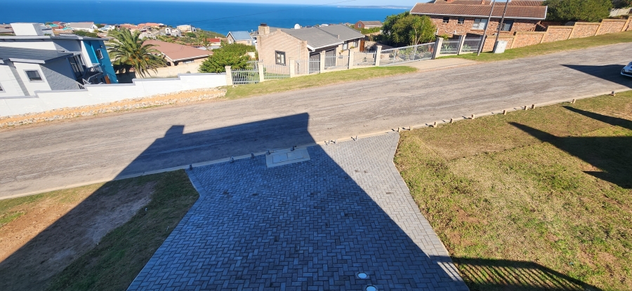 3 Bedroom Property for Sale in Dana Bay Western Cape